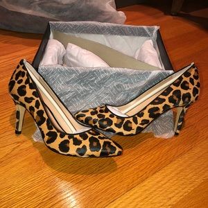 🚨 BRAND NEW 🚨 INC Cheetah Mid Heel Pumps